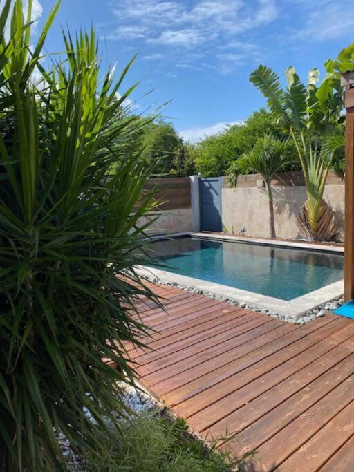 Villa Himani Saint-Gilles Les Bains Exterior photo